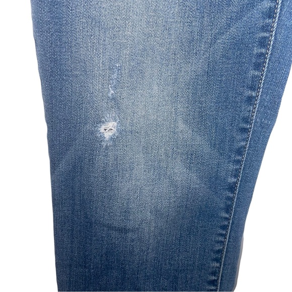 JUDY BLUE Boyfriend Fit Jeans Mid Rise Stretch Distressed JB8275MD Size 11/30 - Picture 7 of 16